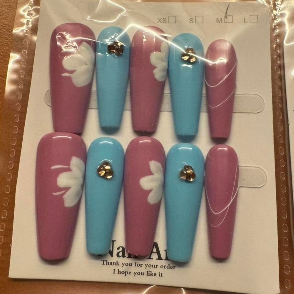 Press On Nails Pink Blue Floral‎ Embellished Medium Coffin Fake Nails Set